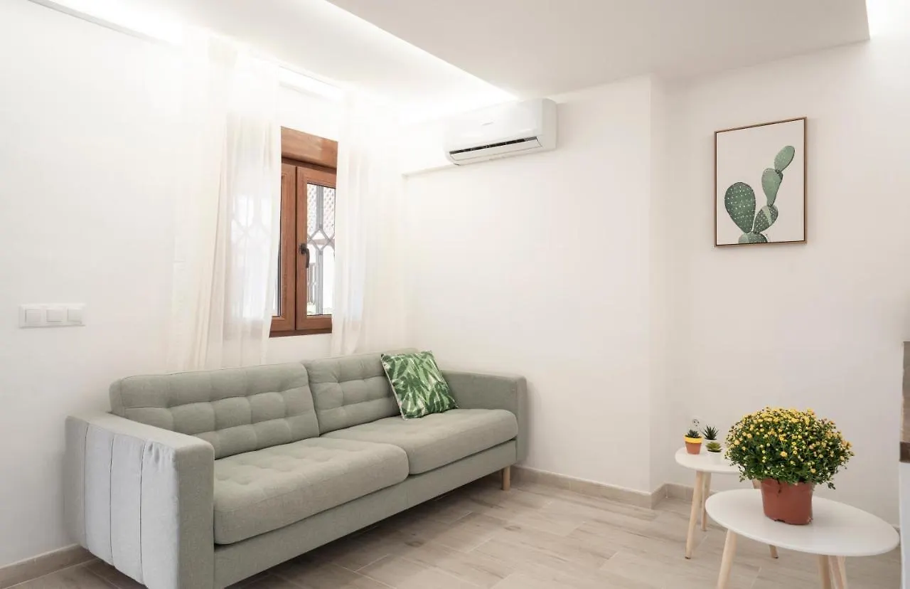Estudio Tranquilo A Un Paso De La Vibrante Malaga Benalmádena 0*,